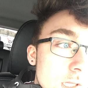 Meet your Posher, Dillon